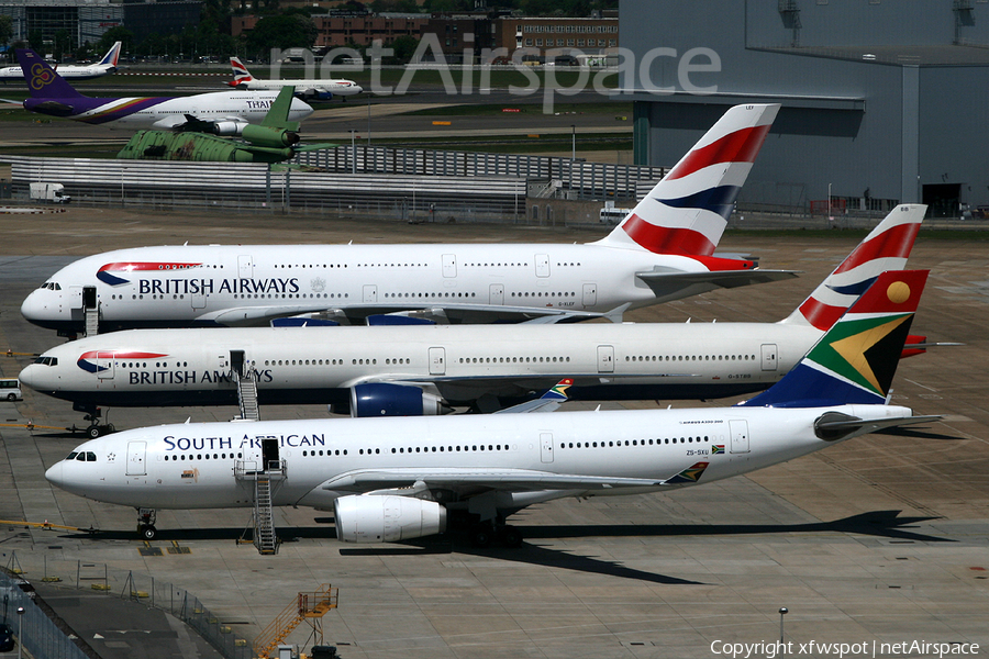 South African Airways Airbus A330-243 (ZS-SXU) | Photo 446441