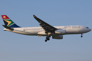 South African Airways Airbus A330-243 (ZS-SXV) at  London - Heathrow, United Kingdom