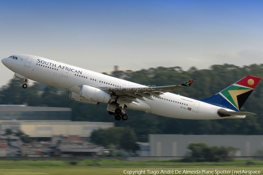 South African Airways Airbus A330-243 (ZS-SXX) | Photo 378307