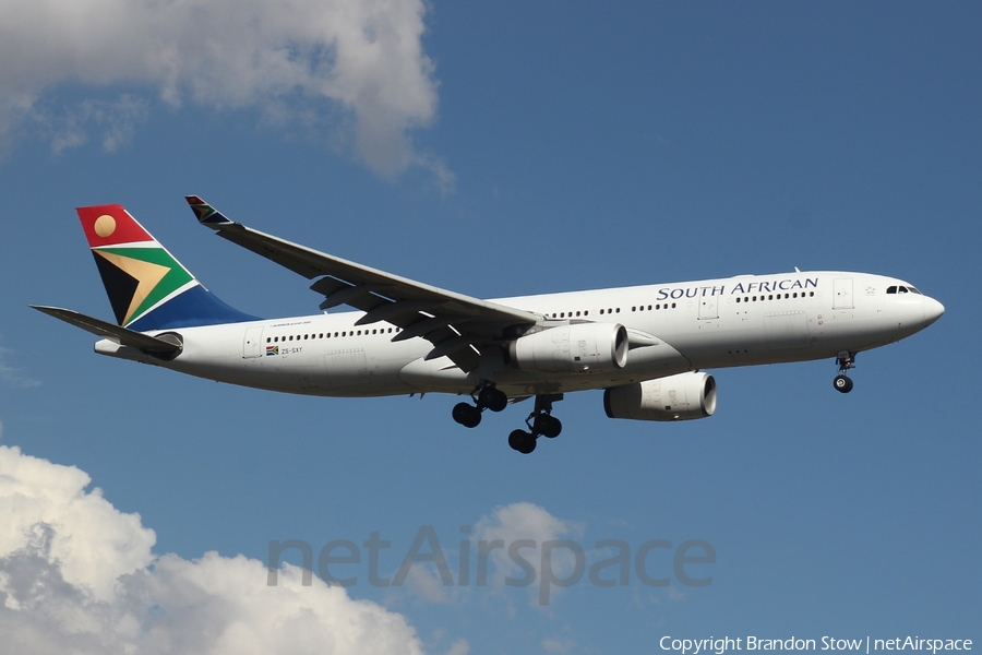South African Airways Airbus A330-243 (ZS-SXY) | Photo 368523