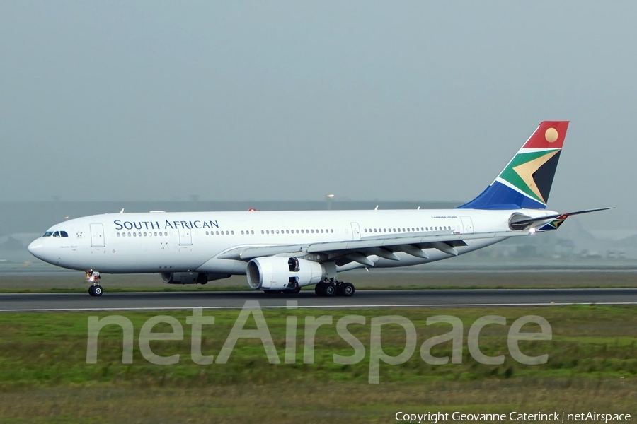 South African Airways Airbus A330-243 (ZS-SXZ) | Photo 331495