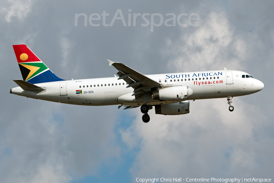 South African Airways Airbus A320-232 (ZS-SZA) | Photo 118442