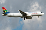 South African Airways Airbus A320-232 (ZS-SZA) at  Johannesburg - O.R.Tambo International, South Africa