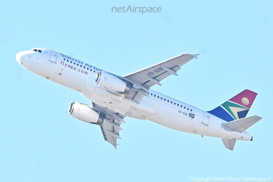 South African Airways Airbus A320-232 (ZS-SZB) | Photo 621743