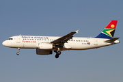 South African Airways Airbus A320-232 (ZS-SZD) at  Johannesburg - O.R.Tambo International, South Africa