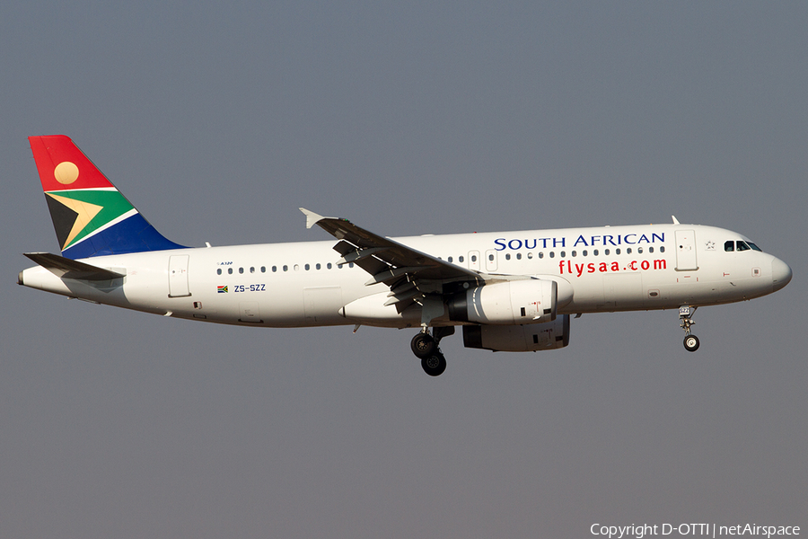South African Airways Airbus A320-232 (ZS-SZZ) | Photo 498836