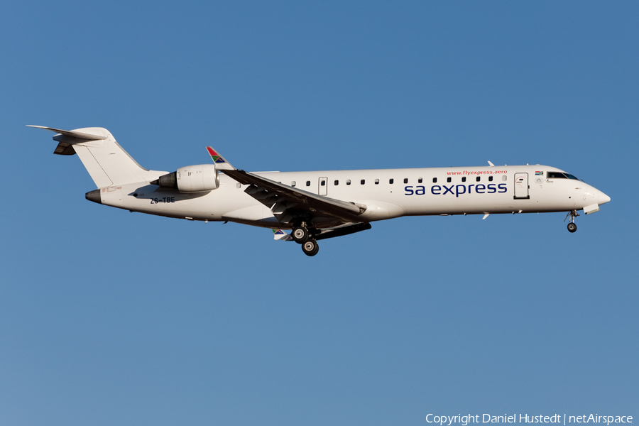 South African Express Bombardier CRJ-701ER (ZS-TBE) | Photo 445383