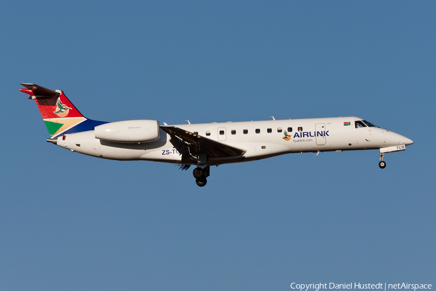 Airlink Embraer ERJ-135ER (ZS-TCB) | Photo 425955