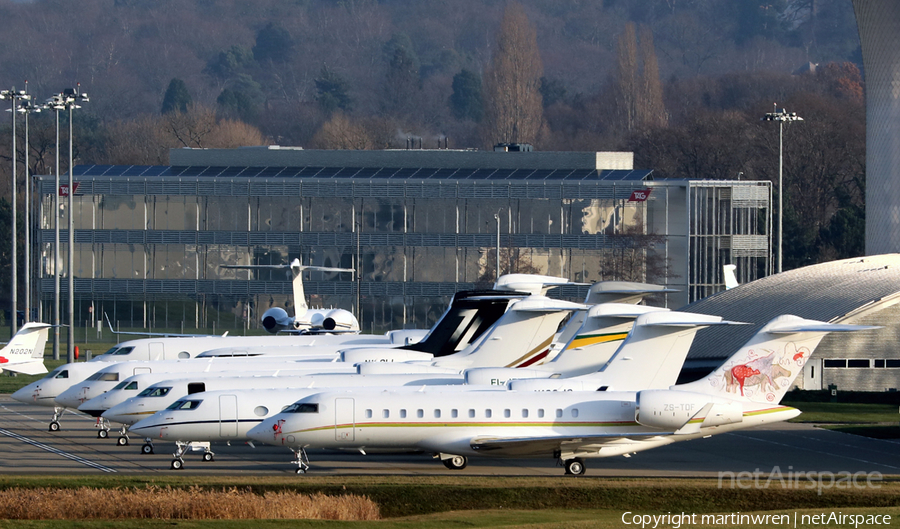 (Private) Bombardier BD-700-1A10 Global 6000 (ZS-TDF) | Photo 284443