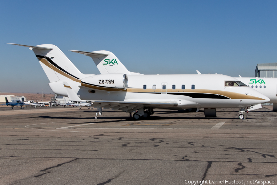 (Private) Canadair CL-600-1A11 Challenger 600S (ZS-TSN) | Photo 443156