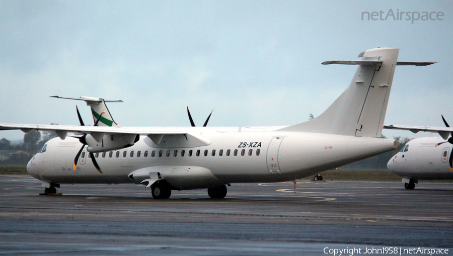 Solenta Aviation ATR 72-500 (ZS-XZA) | Photo 146153
