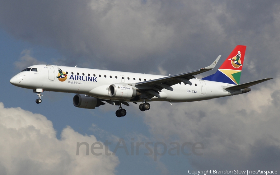 Airlink Embraer ERJ-190AR (ERJ-190-100IGW) (ZS-YAA) | Photo 299144