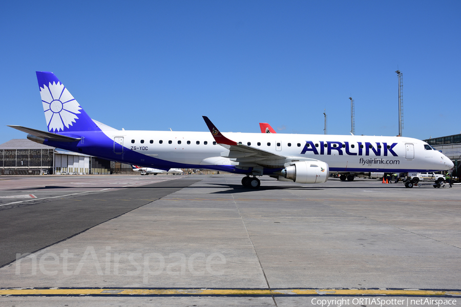 Airlink Embraer ERJ-195LR (ERJ-190-200LR) (ZS-YDC) | Photo 535497
