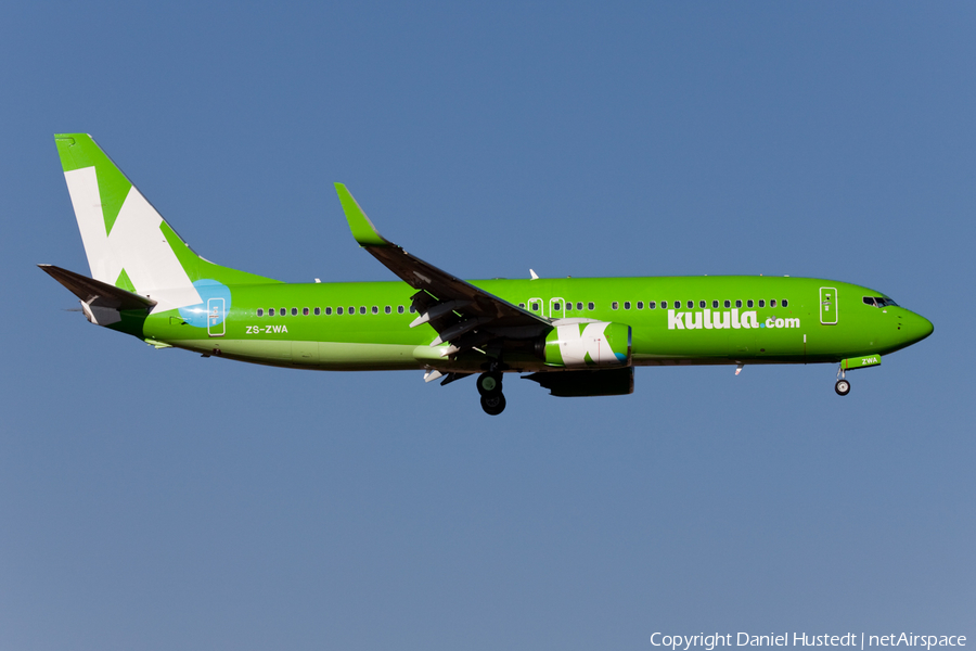 Kulula Boeing 737-8LD (ZS-ZWA) | Photo 425961