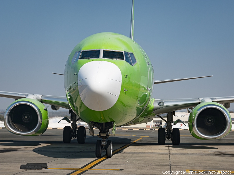 Kulula Boeing 737-8LD (ZS-ZWD) | Photo 602469