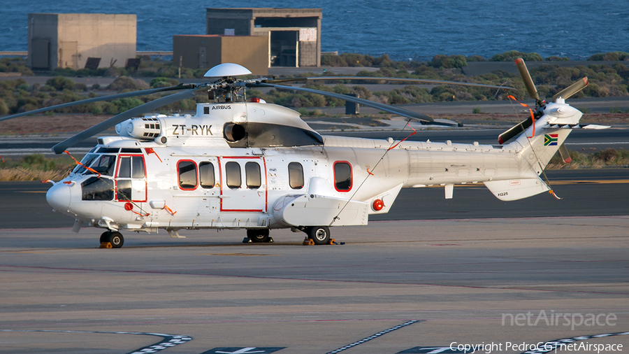 Starlite Aviation Group Eurocopter EC225LP Super Puma (ZT-RYK) | Photo 558807