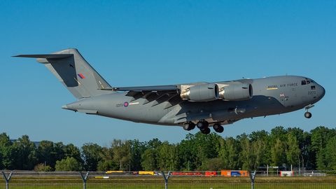 Royal Air Force Boeing C-17A Globemaster III (ZZ172) at  Hamburg - Fuhlsbuettel (Helmut Schmidt), Germany