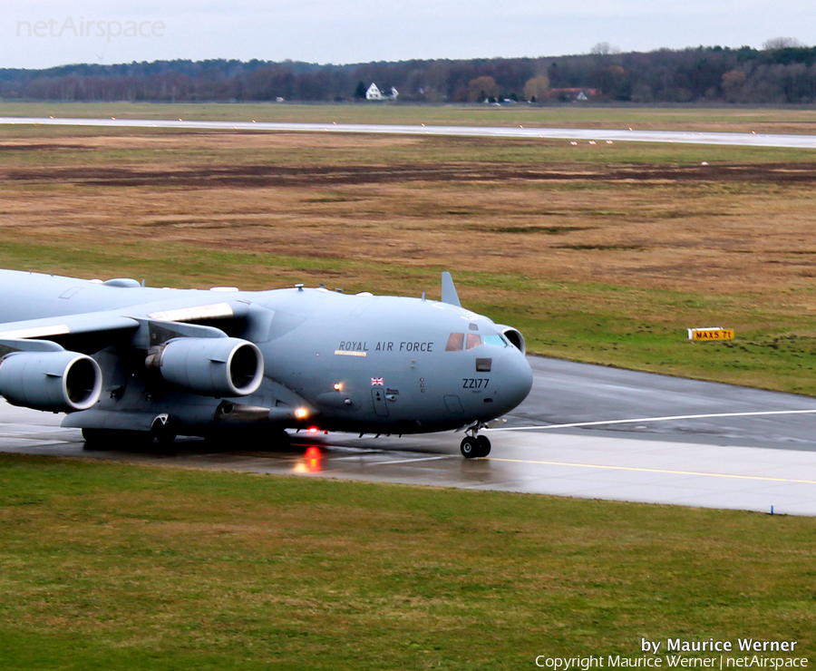 Royal Air Force Boeing C-17A Globemaster III (ZZ177) | Photo 106345