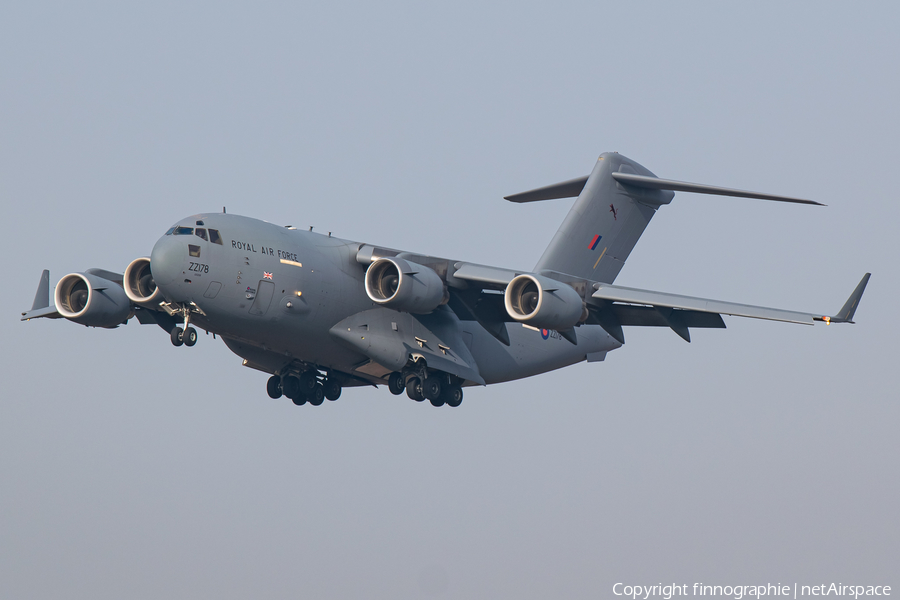 Royal Air Force Boeing C-17A Globemaster III (ZZ178) | Photo 434526