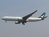 Cathay Pacific Airbus A330-343E (B-LBK)