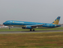 Vietnam Airlines Airbus A321-231 (VN-A390)