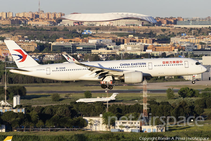 Aviation photo 678396
