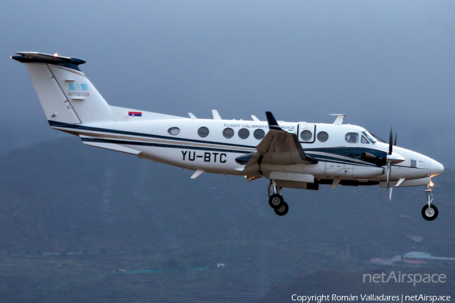 Aviation photo 679905
